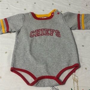 Vintage Chiefs Kids Bodysuit in Gray and Red